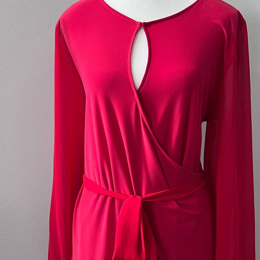 NWT‎ White House Black Market Red Wrap Blouse in Size Large